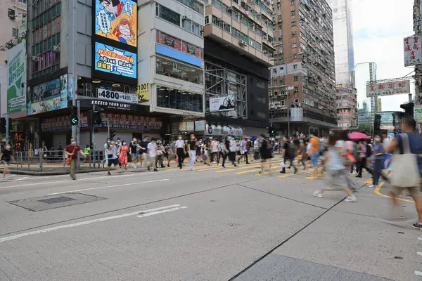 Yoğun Sokak, Mong Kok, Hong Kong, 15 Ağustos 2021 