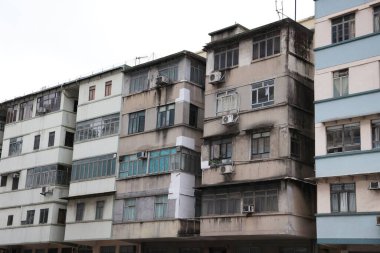 To Kwa Wan 'daki 15 Ağustos 2021 eski apartman binası veya Tong Lau.