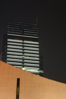 Hong Kong Kültür Merkezi Mimari Yapısı, 25 Eylül 2004