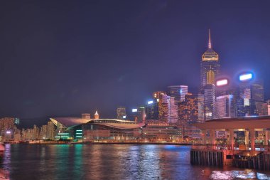 3 Eylül 2021, feribotlu Merkez İskelesi. Hong Kong