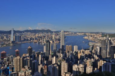 4 Eylül 2021 Hong Kong gökdelenleri ve Victoria Limanı.