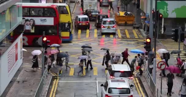 Mensen Kruising Weg Centraal Hongkong Aug 2021 — Stockvideo