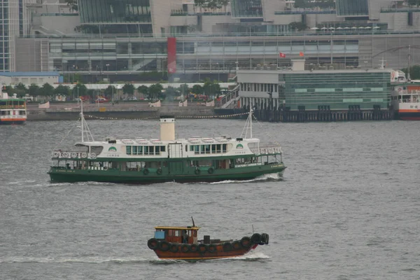 Julho 2004 Star Ferry Fazendo Uma Travessia Victoria Harbor — Fotografia de Stock