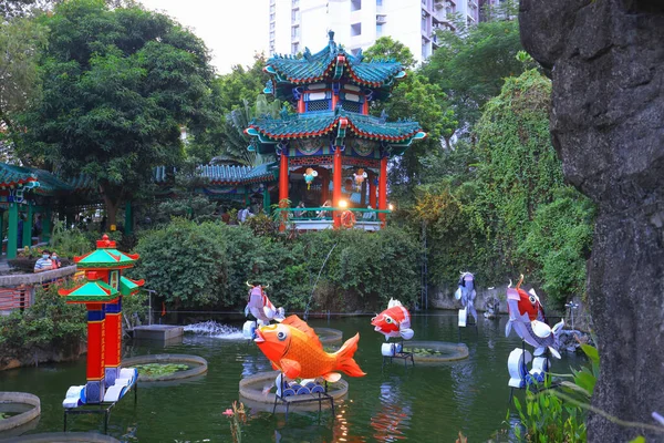 Esculturas Lago Sik Sik Yuen Wong Tai Sin Temple Hong —  Fotos de Stock