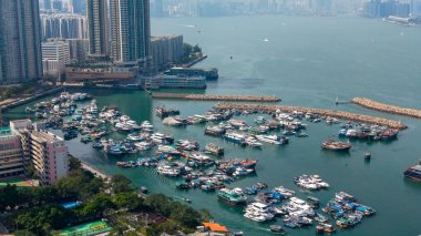 Tarihi tayfun sığınağında deniz mirası ve ufuk çizgisi sergileniyor