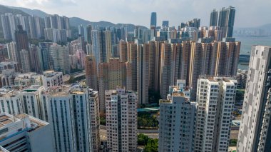 Şen şakrak Shau Kei Wan bölgesinde yaşayan bir şehir.