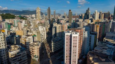 Tarihi Kowloon caddesi canlı kentsel mahalleleri birbirine bağlıyor