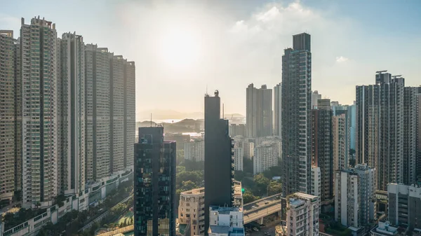 Canlı Tai Kok Tsui mahallesinde yaşayan bir şehir.