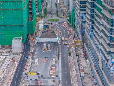 Kai Tak 'ı Tseung Kwan O' ya bağlayan stratejik otoban tüneli.