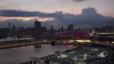 Modern Kai Tak Stadyumu, Doğu Kowloon, 19 Ekim, 2025