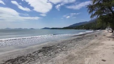 Rahatlatıcı Pui O Beach Sahil Manzarası Hong Kong, 25 Ekim 2025