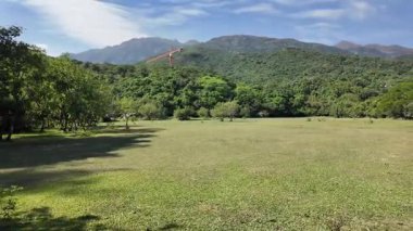 Işık Pui O Bataklıkları üzerinde, Hong Kong, 25 Ekim, 2025