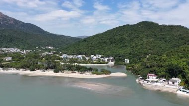 Rahatlatıcı Pui O Beach Sahil Manzarası Hong Kong, 25 Ekim 2025