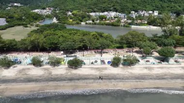 Rahatlatıcı Pui O Beach Sahil Manzarası Hong Kong, 25 Ekim 2025