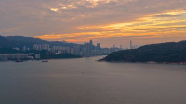Hong Kong 'da Serene Junk Bay Deniz Manzarası