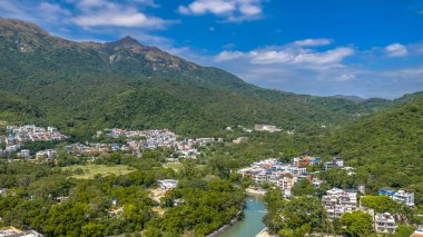 Lantau Adası 'ndaki Teneke Köyünde Huzur