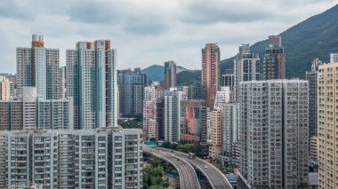 Rıhtımda yeniden yapılanma sanayi ve şehir yaşamını harmanlıyor