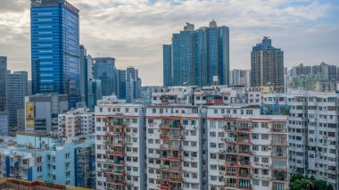 Hong Kong bölgesindeki Kwun Tong 'da ikamet yeri.