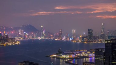 Şehir ışıkları, Kowloon silueti, Hong Kong gece manzarası.