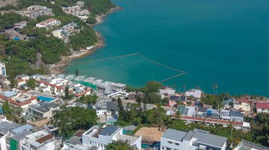 Zarif Silverstrand Villa Modern Tasarım ve Kıyı Sahnesi 16 Kasım 2025