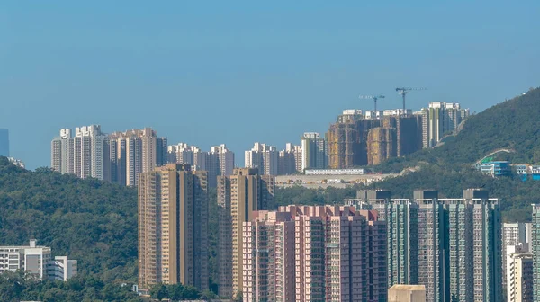 Modern Mimarlık ve Toplum Yaşamı 'nın yer aldığı Manzaralı Hang Hau Mahallesi 