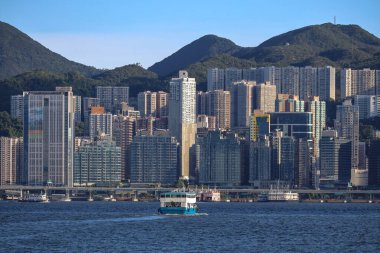 Hung Hom Körfezi ufuk çizgisi boyunca manzaralı 14 Eylül 2025