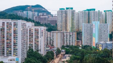 Kowloon Doğu ufuk çizgisi manzaralı Hillside toplu konutları 12025