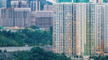 12025 No 'lu kentsel kalkınma bölgesindeki yeni yamaçlardaki konutlar