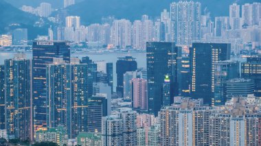 Lam Tin Nov 12025 'teki halka açık konutlar ve yamaçlar