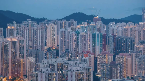 Lam Tin Nov 12025 'teki halka açık konutlar ve yamaçlar