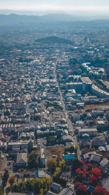 Kyoto 'nun kuzey bölgesindeki kentsel manzara 24 Kasım 2025