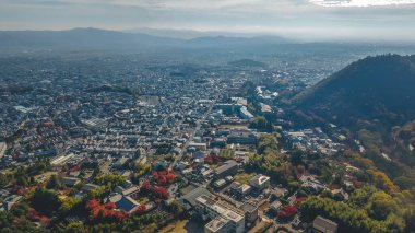 Kyoto 'nun kuzey bölgesindeki kentsel manzara 24 Kasım 2025