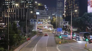 Tsim Sha Tsui 'deki Salisbury Yolu 17 Aralık 2025