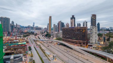 Doğu Kowloon 'daki Prens Edward Yolu 25 Aralık 2025