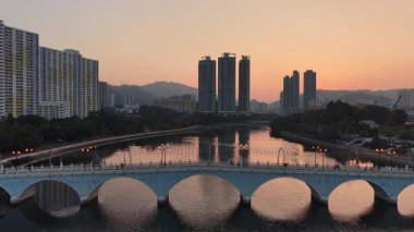 Sha Tin 'deki Shing Mun Nehri' nin 27 Aralık 2025 Manzarası