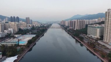 Sha Tin 'deki Shing Mun Nehri' nin 27 Aralık 2025 Manzarası