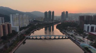 Sha Tin 'deki Shing Mun Nehri' nin 27 Aralık 2025 Manzarası