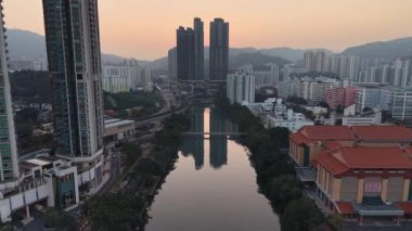 Sha Tin 'deki Shing Mun Nehri' nin 27 Aralık 2025 Manzarası