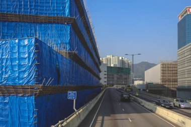 Kentsel Yükseltilmiş Kwun Tong Geçidi Doğu Kowloon Peyzajı 27 Aralık 2025