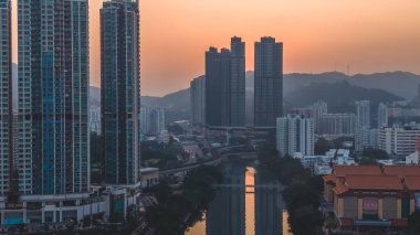 Tai Wai 27 Aralık 2025 'te Shing Mun Nehri Şehir Nehri Manzarası