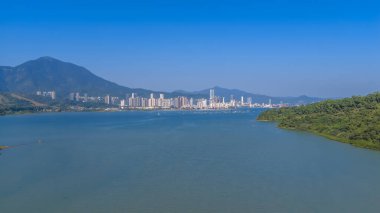 Liman tesisleri ve sanayi silueti 3 Ocak 2026