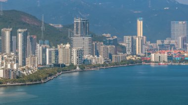 Modern rıhtım parkı Haijing Yolu boyunca 3 Ocak 2026