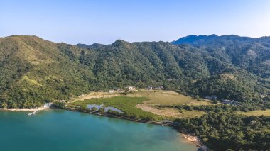 Geleneksel köy ve sulak alanların yanında huzurlu sazlıklar 3 Ocak 2026