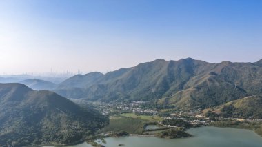 Luk Keng köyü yakınlarındaki huzurlu sazlıklar 3 Ocak 2026