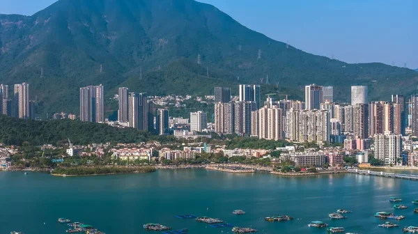 Hong Kong sınırında kıyı manzaralı sessiz sınır kasabası 3 Ocak 2026