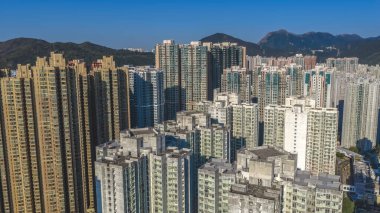 Yüksek konut kuleleri sırasına göre 11 Ocak 2022 'de tek tip balkonlar sergilenmektedir.