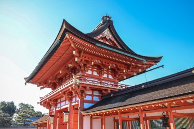 Fushimi Inari Iconic Vermilion Tapınağı Mimarisi 29 Kasım 2025