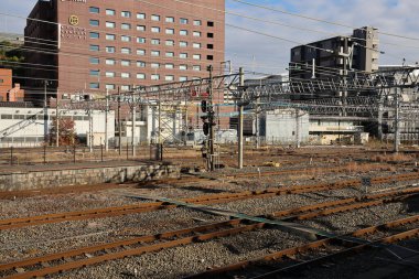 Kyoto 'yu büyük Japon şehirlerine bağlayan modern demiryolu sistemi 29 Kasım 2025