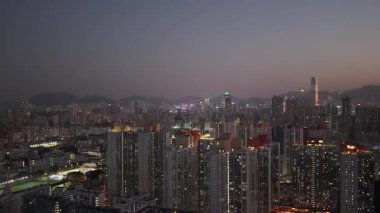 Shek Kip Mei Gayrimenkulleri Bakış Engebeli Yeşil Tepeler 13 Şubat 2026