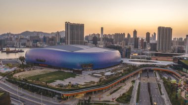 Geniş spor kompleksi alanları, kamusal alanlar ve yeşillik 15 Şubat 2026